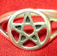 Pentacle ring
